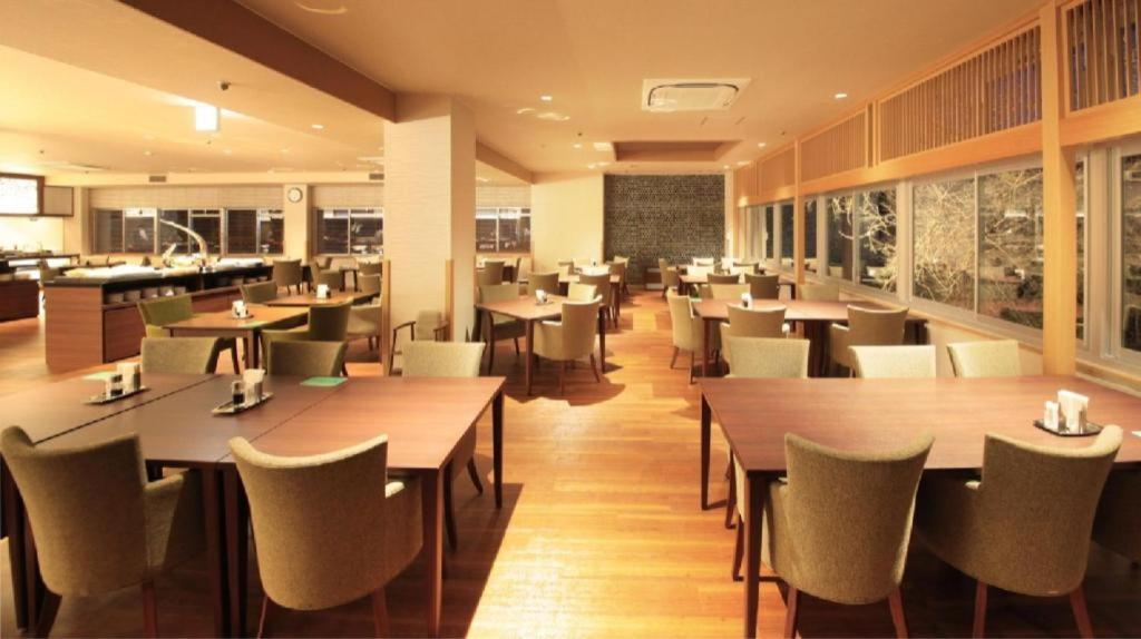Gensen Yunoyado Sennotani Hotel Minakami Exterior photo